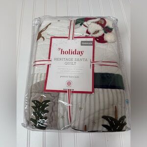 Pottery Barn Kids Holiday Heritage Santa Toddler Quilt 36x50 Christmas NEW 1506